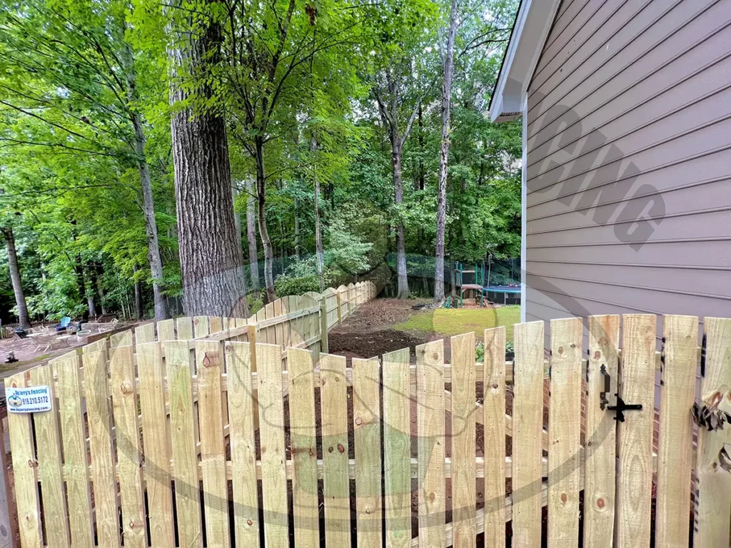 Semi Privacy wood fence using dog ear pickets and no arch top