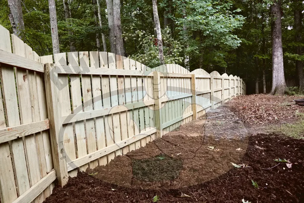 Semi Privacy wood fence using dog ear pickets and no arch top