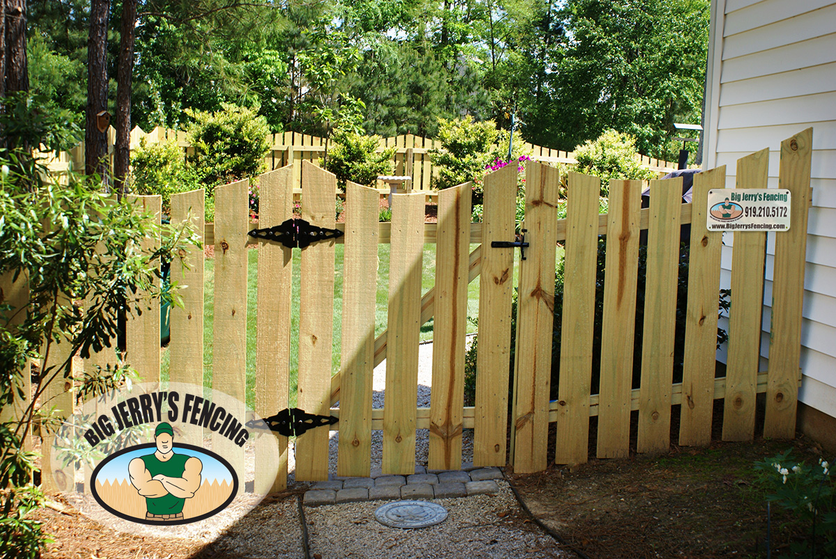 The Harris Wood Fence from Big Jerry's Fencing