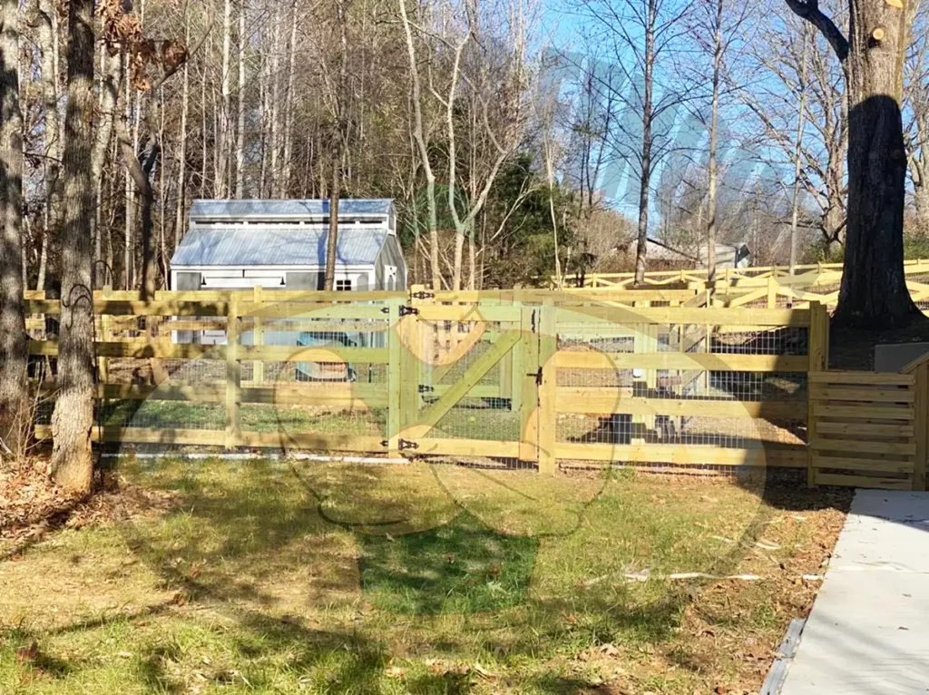 4 rail farm fence